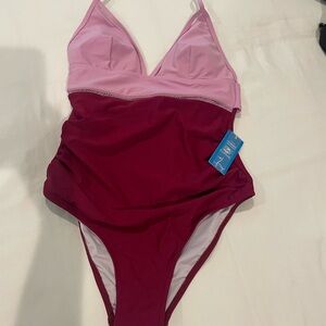Cupshe Berry Crush Tummy Control One-Piece Swimsuit NWT